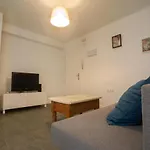 Holidays2Malaga Alta City Center Renovated 2 Bedrooms Apartment Wifi